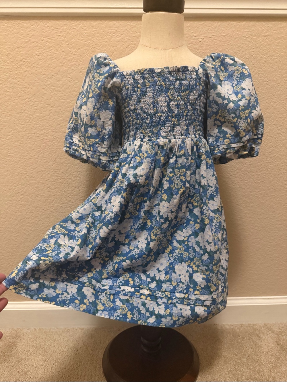 Janie and Jack Blue Floral Smocked Puff-Sleeve Dress